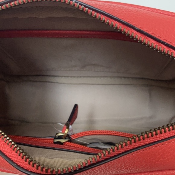 NWT Michael Kors Leather Chevron Crossbody Medium - Picture 14 of 15